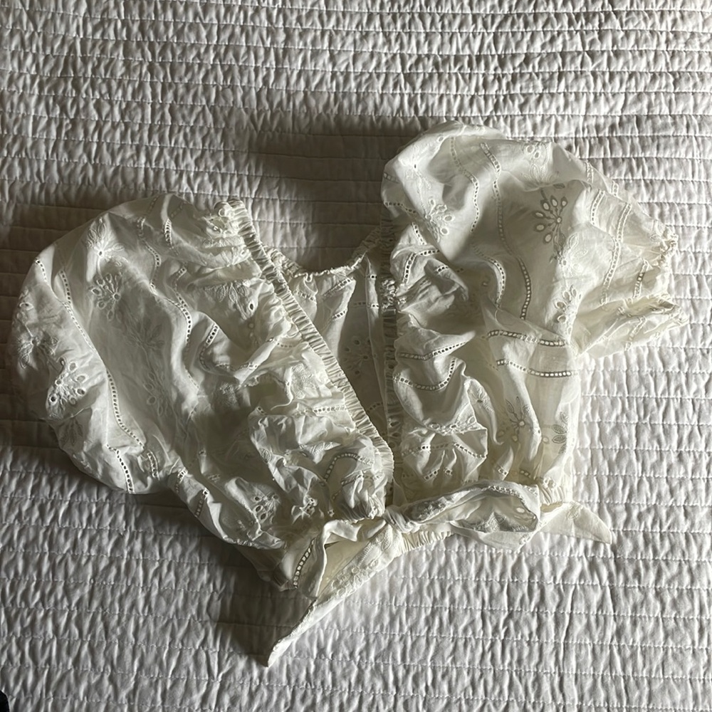 Sabo Skirt White Crop Top